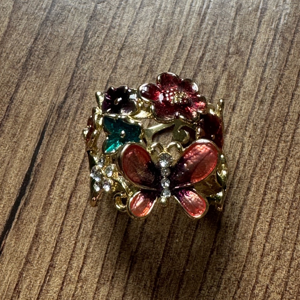 Guess floral ring size 7